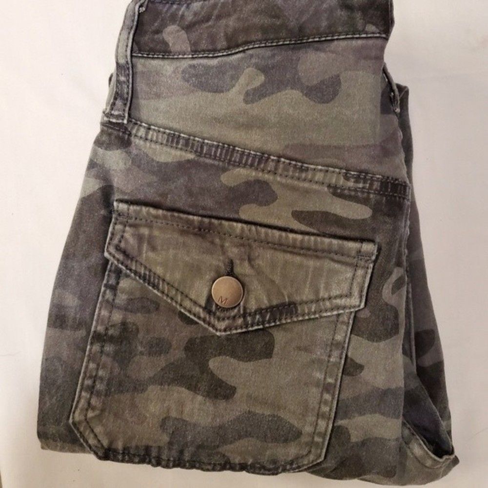 Mossimo Denim High Rise Camo Legging in Size 00/24 - Picture 6 of 6